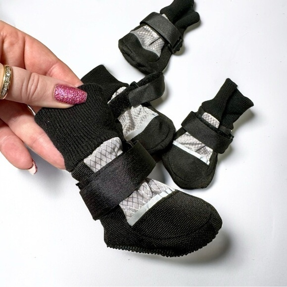 Dog Boots Winter Shoes Waterproof Reflective Cold Weather Wear Black Small New - Picture 4 of 6